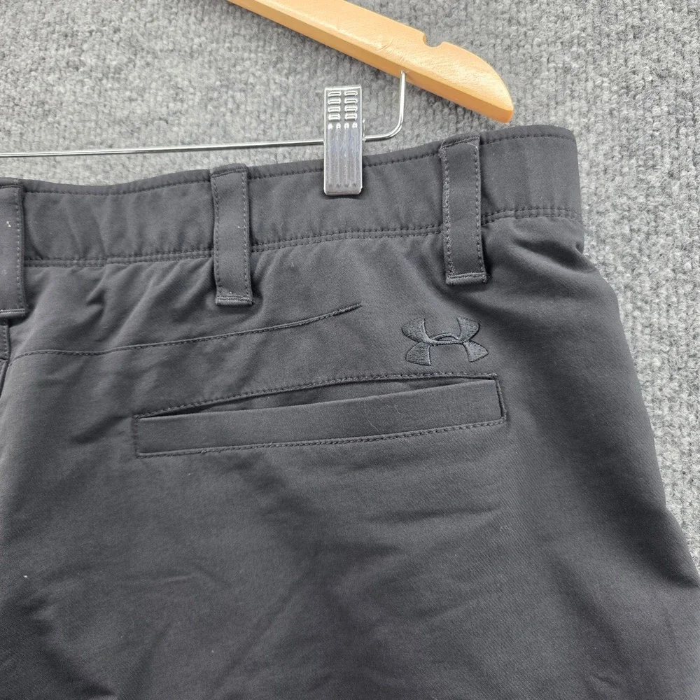 Under Armour Mens Loose Fit Golf Shorts Black Size 40 Performance Activewear